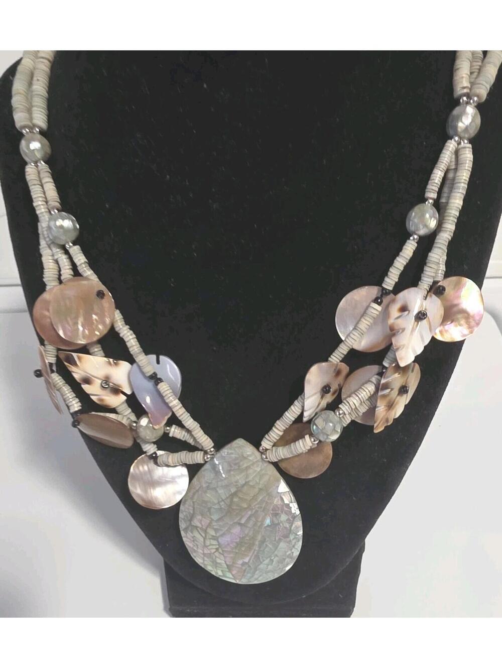 Stunning Coastal Shell Chunky Statement Necklace Mop Seashell Artisan Jewelry